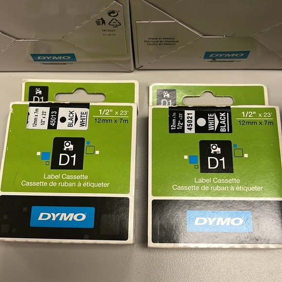 DYMO bundle of white folder label, 2 ink cassettes, 3 address label packages NEW - Picture 3 of 6